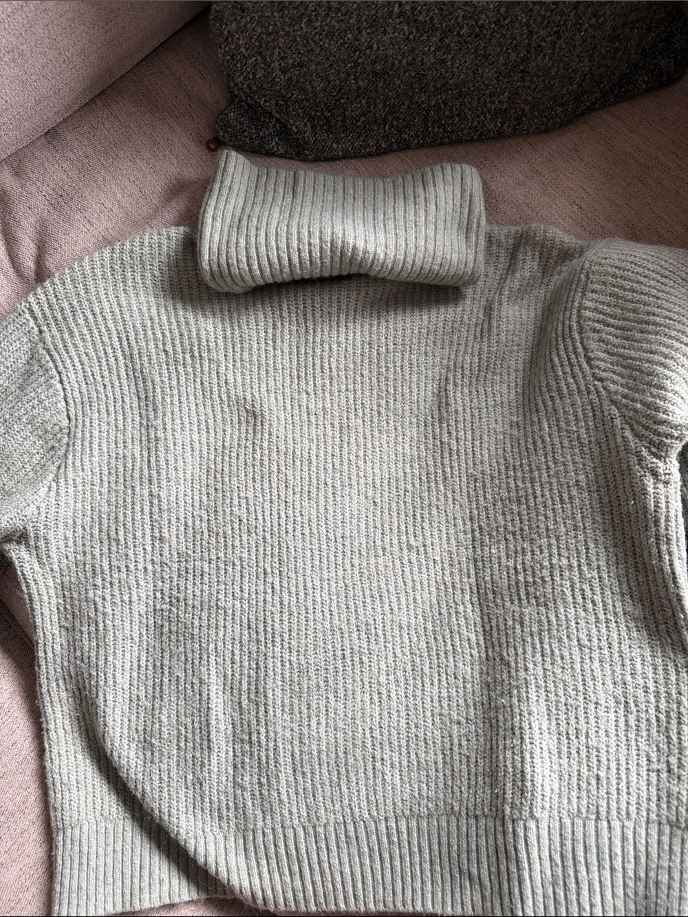 Mint Green Turtleneck H&M - Medium
